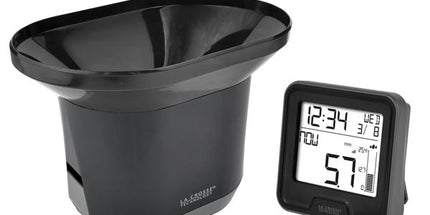 Wireless remote rain gauge with indoor temperature